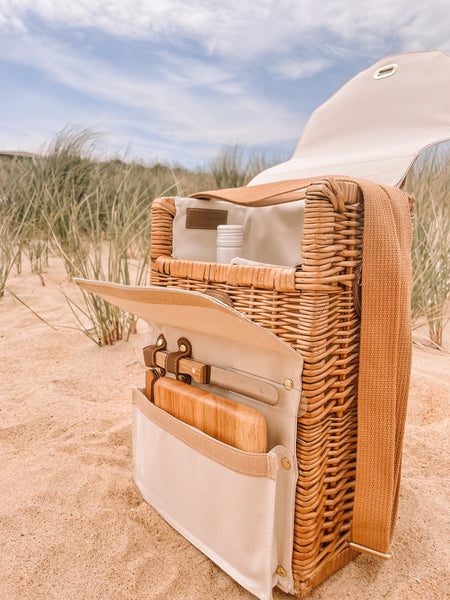 Santorini Insulated Wine Tote – The VB Picnic Co